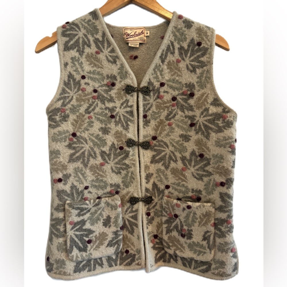 Woolrich Vintage Wool Maple Leaf Vest Size Medium